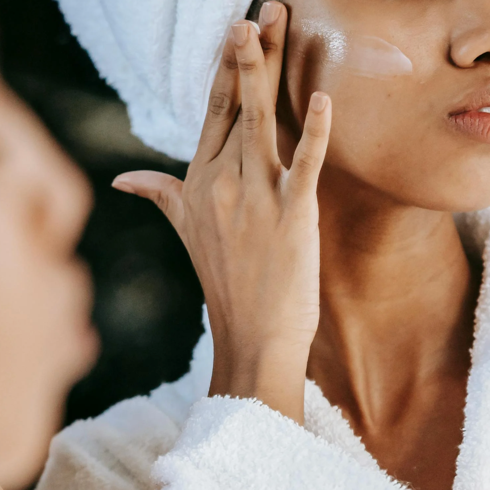 MOISTURIZER FOR SENSITIVE SKIN AND DRY SKIN